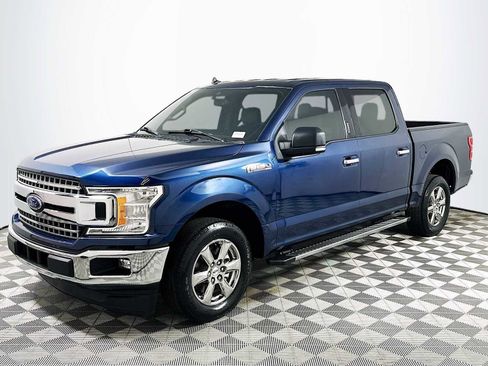Used 2020 Ford F150 XLT w/ Equipment Group 302A Luxury RWD image 3