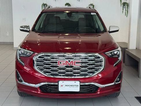 Used 2018 GMC Terrain Denali w/ Comfort Package AWD/4WD image 39