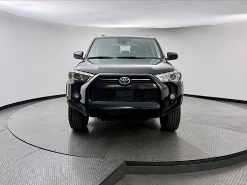 Used 2024 Toyota 4Runner SR5 RWD image 12