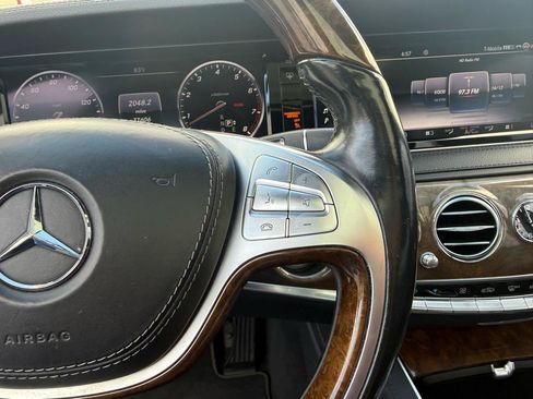Used 2015 Mercedes-Benz S 550 Sedan image 15