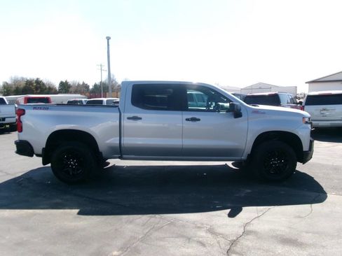 Used 2020 Chevrolet Silverado 1500 LT Trail Boss image 5