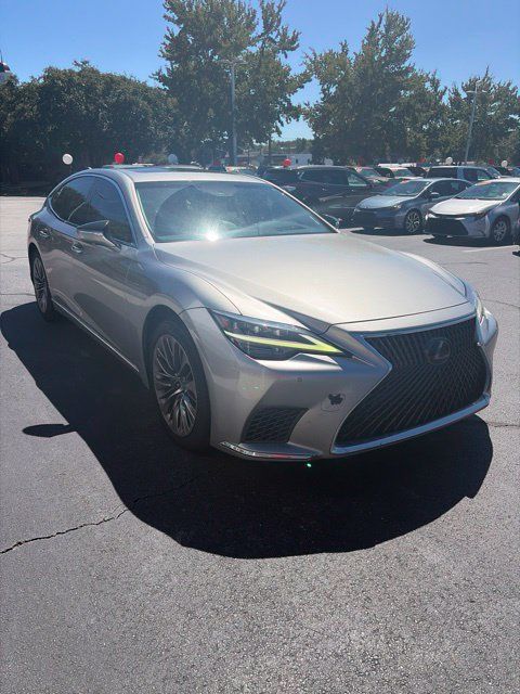 Used 2021 Lexus LS 500 w/ Interior Upgrade Package RWD image 4
