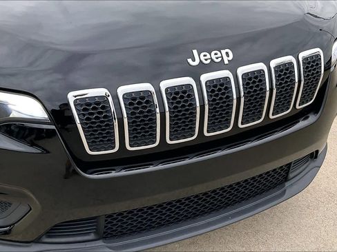 Used 2019 Jeep Cherokee Latitude Plus image 29