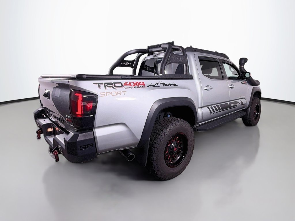Used 2023 Toyota Tacoma TRD Off-Road AWD/4WD image 6