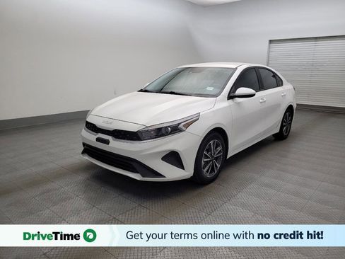 Used 2023 Kia Forte LXS FWD image 1