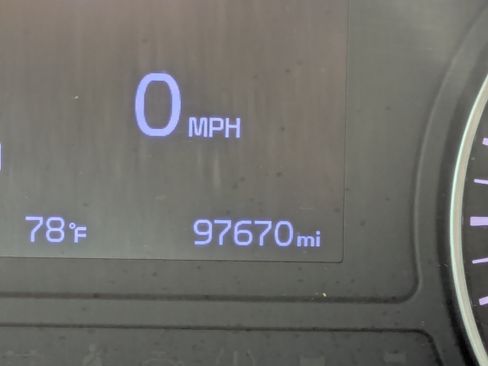 Used 2020 Kia Optima SE FWD image 32