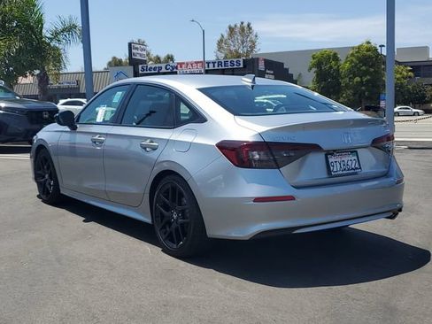 Certified 2025 Honda Civic Sport image 3