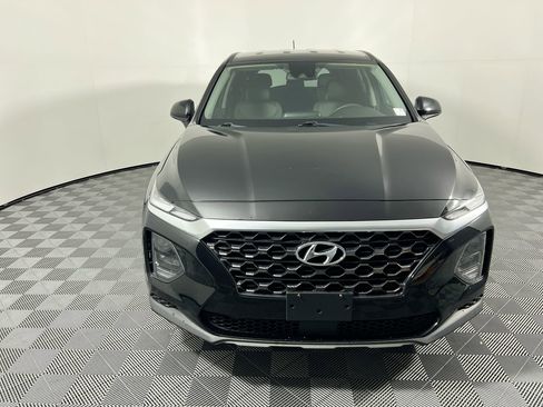 Used 2020 Hyundai Santa Fe SE image 8