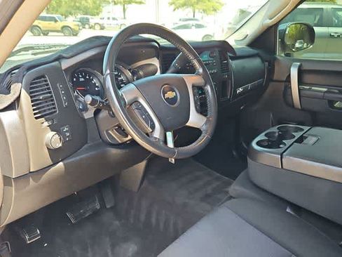 Used 2010 Chevrolet Silverado 1500 LT w/ Texas Edition RWD image 10