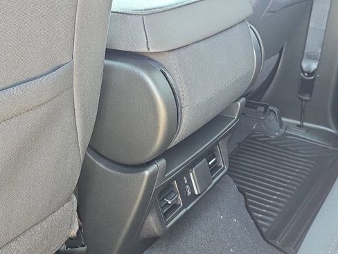 New 2026 GMC Sierra 1500 SLE image 36