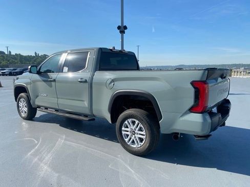 New 2026 Toyota Tundra SR5 AWD/4WD image 7