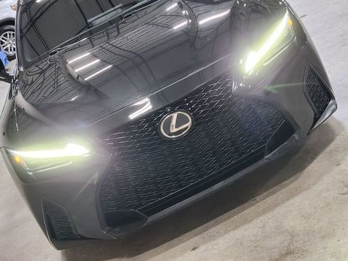 Used 2023 Lexus IS 500 image 19