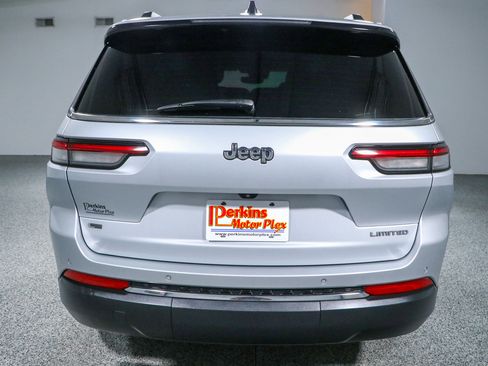 Used 2021 Jeep Grand Cherokee L Limited RWD image 8