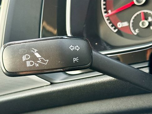 Used 2019 Volkswagen Jetta S w/ Driver Assistance Package image 12