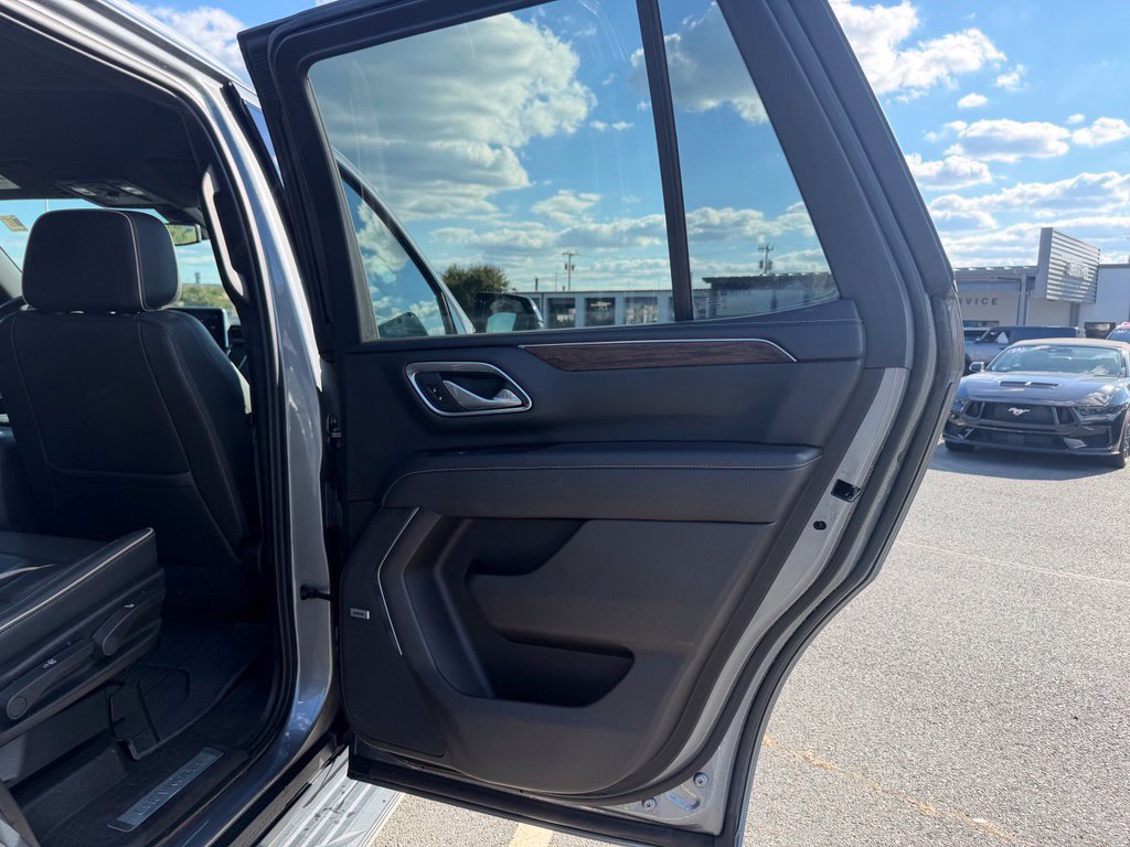 Used 2021 Chevrolet Tahoe Premier RWD image 36