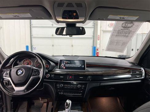 Used 2015 BMW X5 xDrive35i image 10