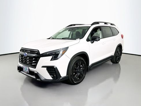 Used 2023 Subaru Ascent Onyx Edition Limited w/ Popular Package - Onyx AWD/4WD image 3
