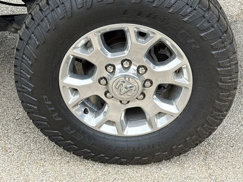 Used 2022 RAM 2500 Laramie AWD/4WD image 10