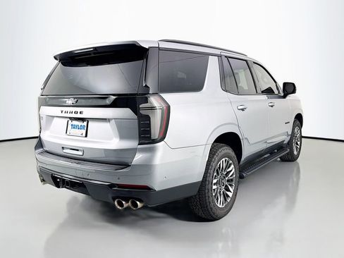Used 2025 Chevrolet Tahoe Z71 w/ Z71 Off-Road Package AWD/4WD image 7