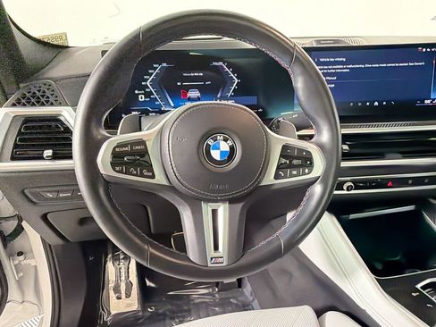 Used 2024 BMW X6 M60i AWD/4WD image 11