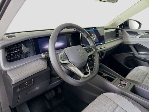 New 2026 Volkswagen Tiguan S image 9