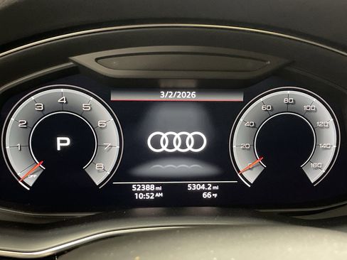 Used 2019 Audi Q8 Premium w/ Convenience Package image 9