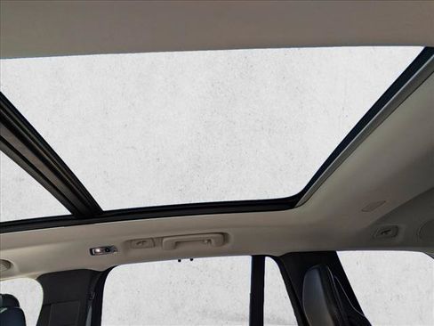 Used 2018 Volvo XC90 T6 Inscription w/ Convenience Package AWD/4WD image 19