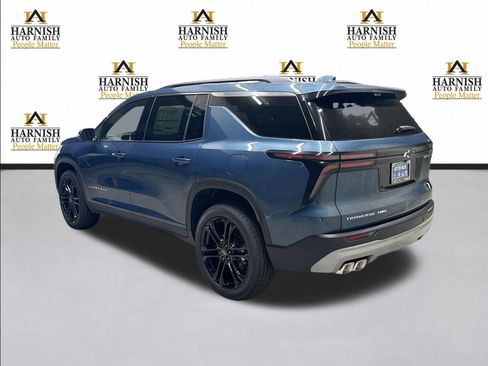 New 2026 Chevrolet Traverse LT w/ Driver Confidence Package AWD/4WD image 7