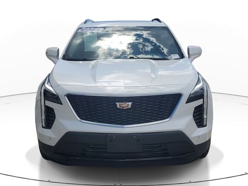 Used 2022 Cadillac XT4 Sport w/ Cold Weather Package AWD/4WD image 2