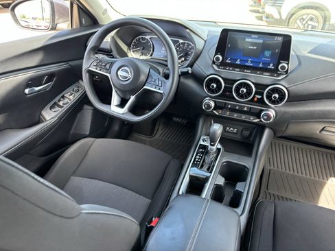 Certified 2025 Nissan Sentra SV FWD image 15