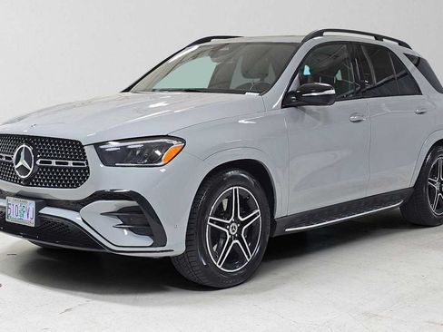 Used 2024 Mercedes-Benz GLE 450 4MATIC image 7