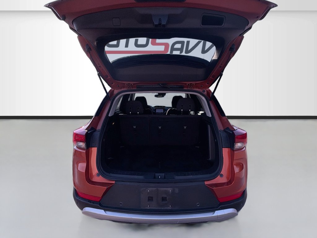 Used 2023 Chevrolet TrailBlazer LT w/ Convenience Package FWD image 24