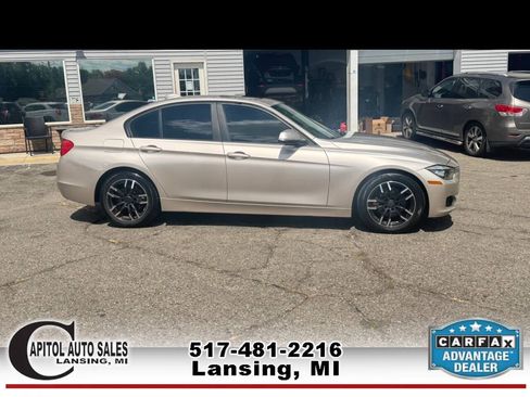 Used 2013 BMW 328i xDrive Sedan AWD/4WD image 9
