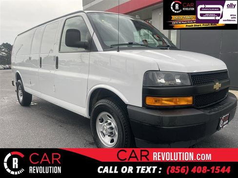 Used 2021 Chevrolet Express 2500 Extended w/ Driver Convenience Package RWD image 1