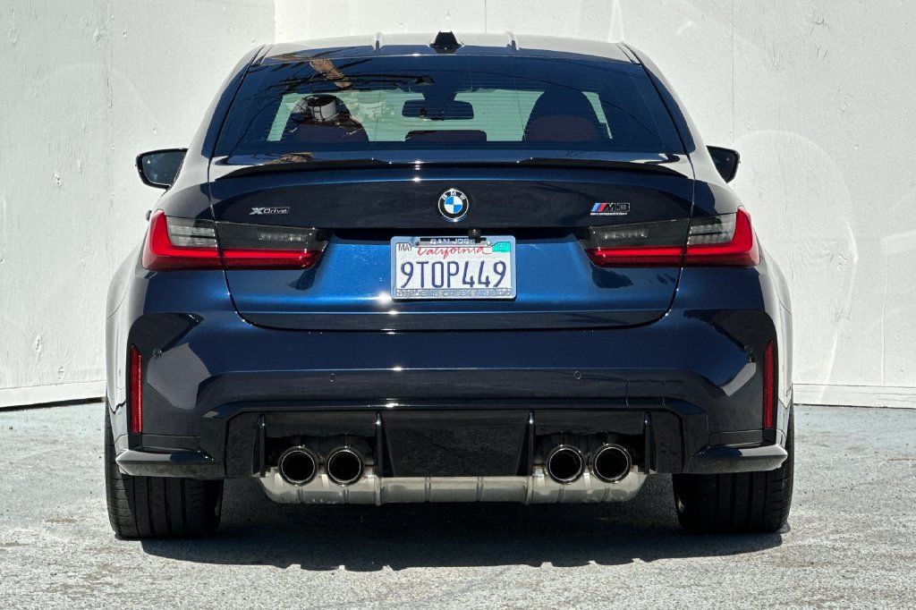 Used 2025 BMW M3 Competition w/ Executive Package AWD/4WD image 4
