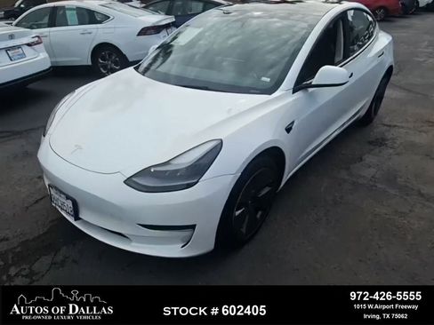 Used 2023 Tesla Model 3 Standard Range image 1