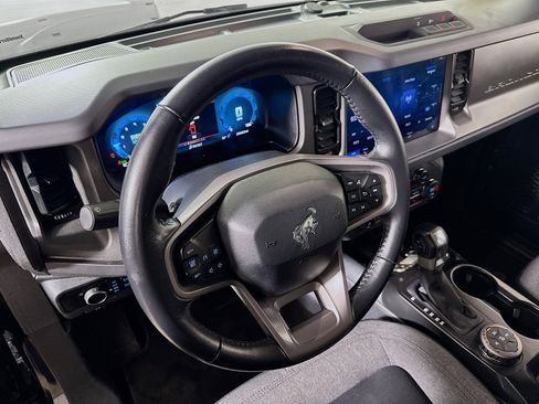 Used 2025 Ford Bronco Big Bend image 23