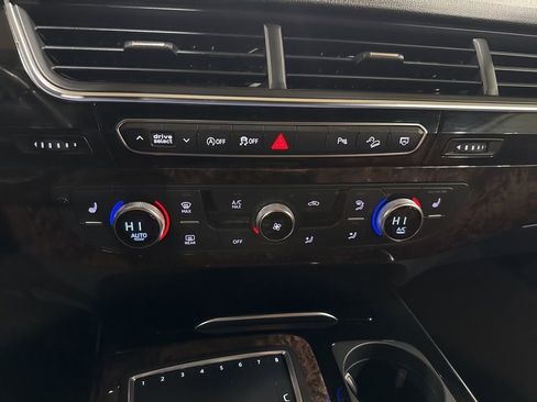 Used 2019 Audi Q7 3.0T Premium Plus image 25