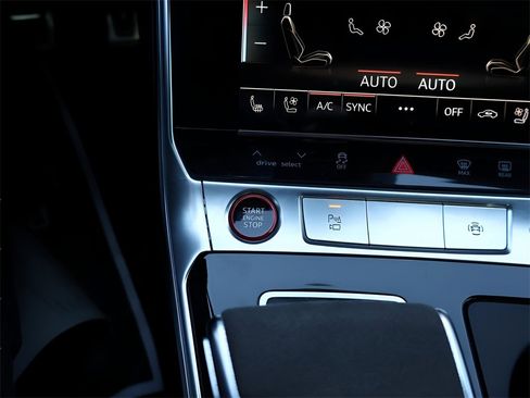 Used 2022 Audi RS 7 Sportback image 30