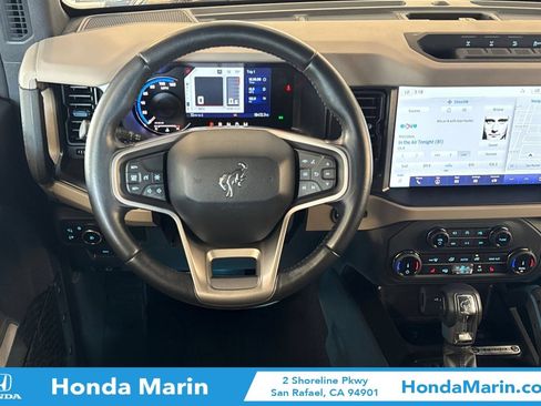 Used 2022 Ford Bronco Wildtrak AWD/4WD image 17