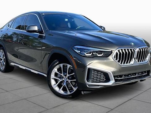 Certified 2023 BMW X6 xDrive40i w/ Premium Package image 2