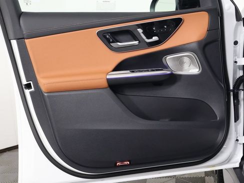 New 2026 Mercedes-Benz GLC 300 4MATIC image 7