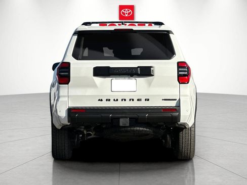 New 2025 Toyota 4Runner TRD Off-Road Premium image 4