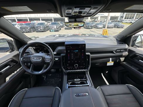 New 2026 GMC Yukon AT4 Ultimate AWD/4WD image 23
