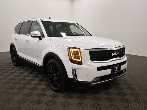 Certified 2022 Kia Telluride SX w/ SX Prestige Package image 10