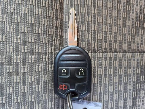 Used 2016 Ford F250 XLT w/ XLT Value Package AWD/4WD image 29