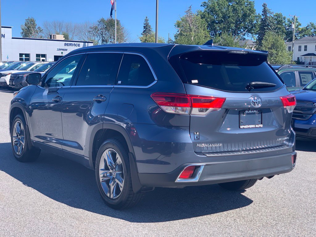 Used 2017 Toyota Highlander Limited Platinum w/ Carpet Mat Package AWD/4WD image 5