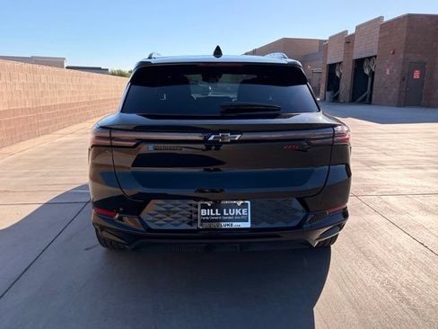 Used 2024 Chevrolet Equinox EV RS FWD image 8