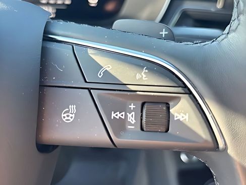 Used 2024 Audi A4 2.0T Prestige image 18