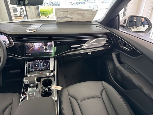 New 2025 Audi Q8 Premium Plus image 52